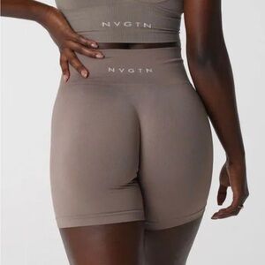 NVGTN Pro Shorts Med Taupe